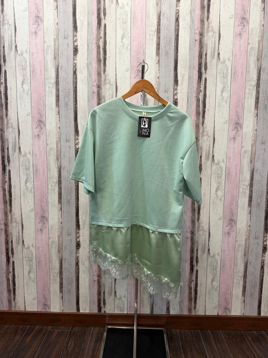 Camiseta Lucía